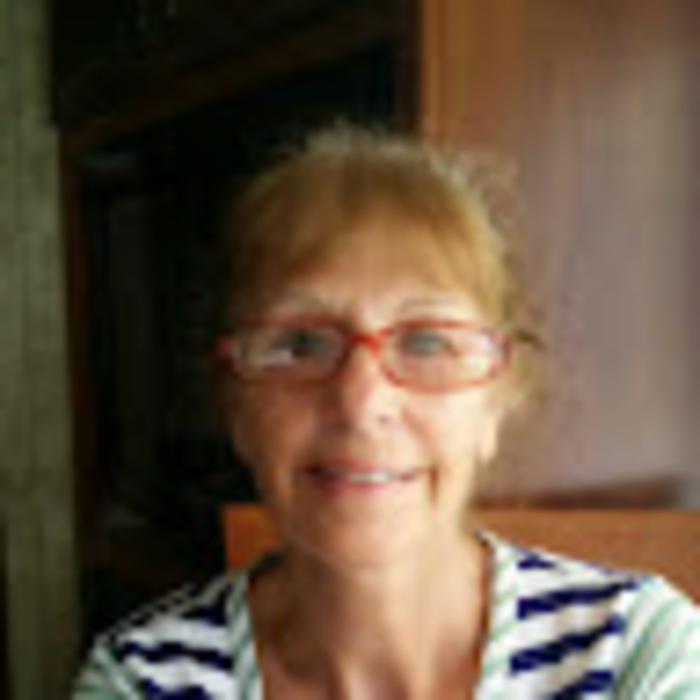 Meet your Posher, Julie